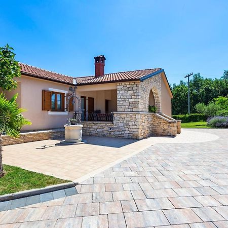 Villa Križanci Žminj Esterno foto
