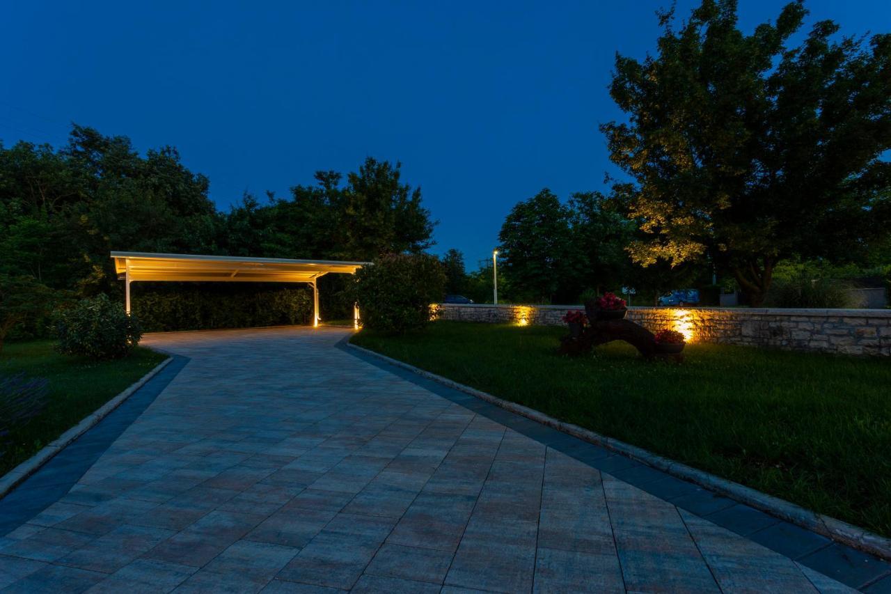 Villa Križanci Žminj Esterno foto