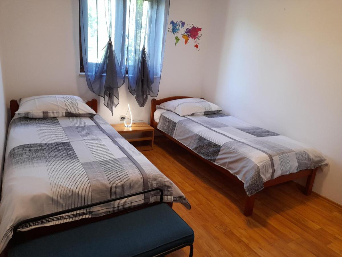 Villa Križanci Žminj Esterno foto
